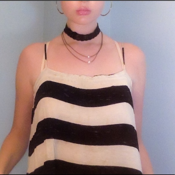 BLACK & WHITE THICK STRIPED SHIRT - Picture 3 of 7